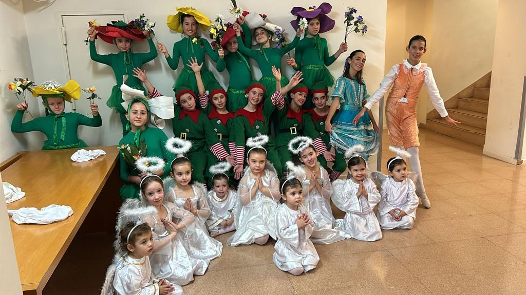 Buitrago con el Ballet Clásico Internacional